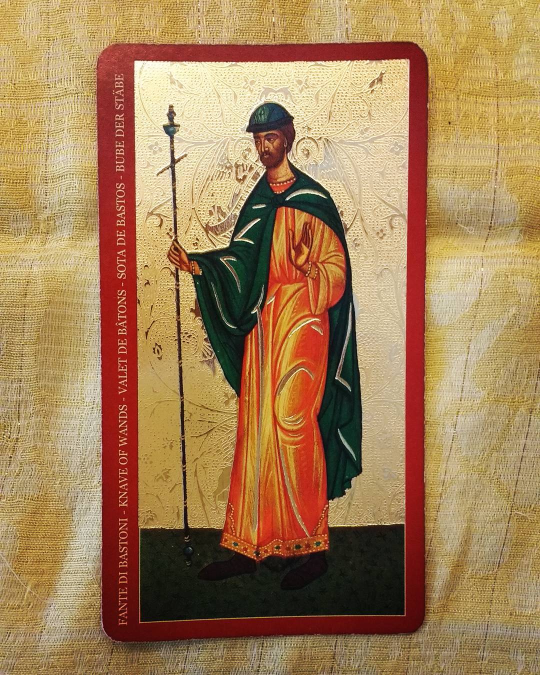 Valete de Paus 🍀 apresenta a fórmula mágica para hoje 🍀
"Tudo o que precisamos para ser realmente felizes é de algo que possamos nos empolgar." Charles Kingsley
#amor #vida #entusiasmo #taro #numerologia #orientacao #autoconhecimento #paixao #dinamismo